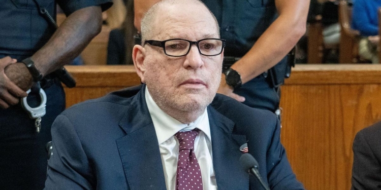 Harvey Weinstein en la audiencia judicial en Nueva York