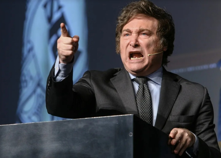 Milei admitió que la economía no avanza como esperaba