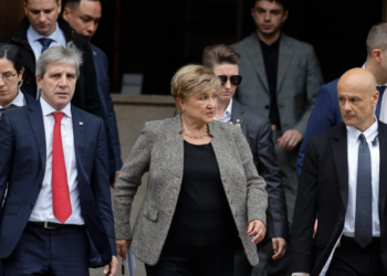 Más FMI, más ajuste: el organismo habilita otros US$900 millones para Milei