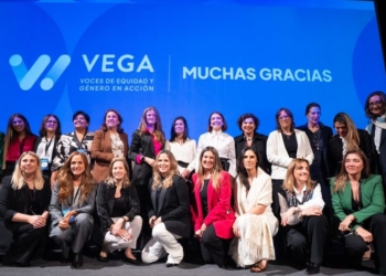 Más de 30 líderes mujeres lanzaron la red VEGA para impulsar la equidad de género