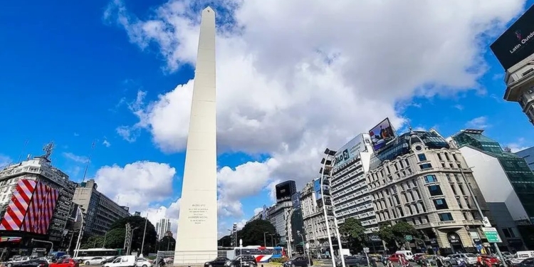Clima en el AMBA: sábado agradable con 25°C y tormentas el domingo