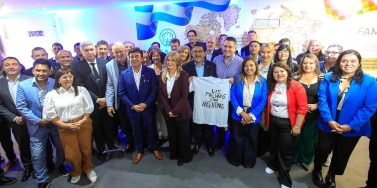 FAM reeligió a Espinoza y exige a Milei cambio de rumbo económico