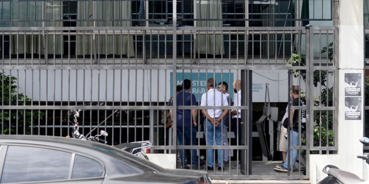 Provincia convoca a paritaria docente y estatal para el viernes 16
