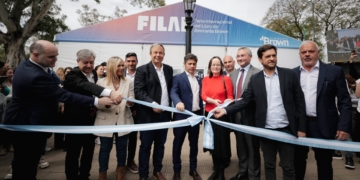 Kicillof y Cascallares inauguraron la 10° FILAB en Adrogué
